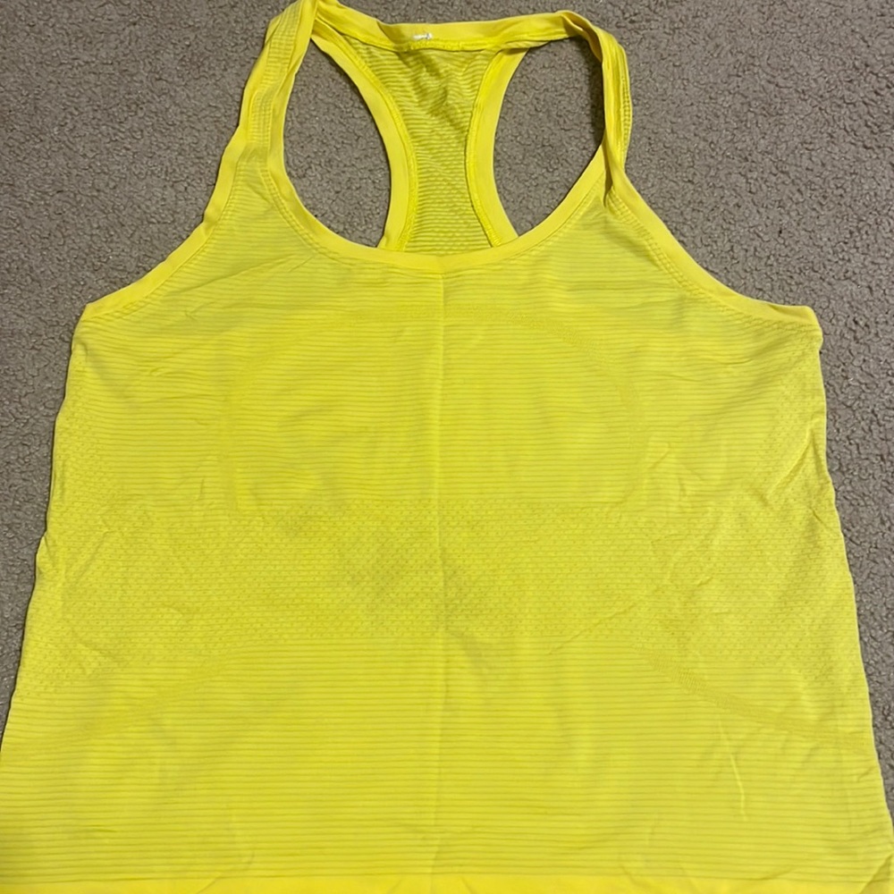 Lululemon swift tank